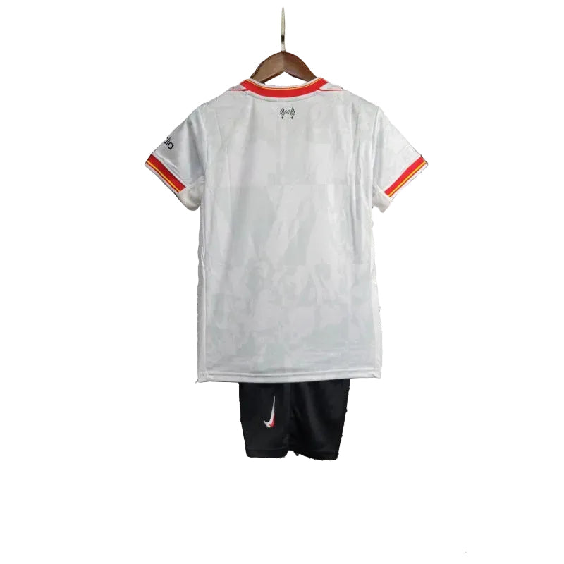 חליפת ילדים ליברפול 24-25